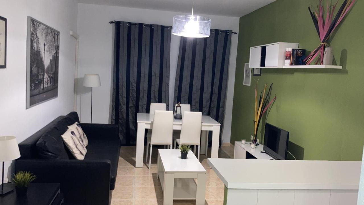 Appartement Apartamento Las Encinas à Caces Extérieur photo