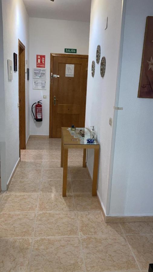 Appartement Apartamento Las Encinas à Caces Extérieur photo